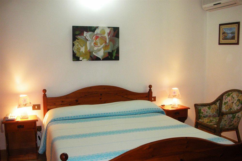 Stella Marina 3* San Teodoro (Sardinia)